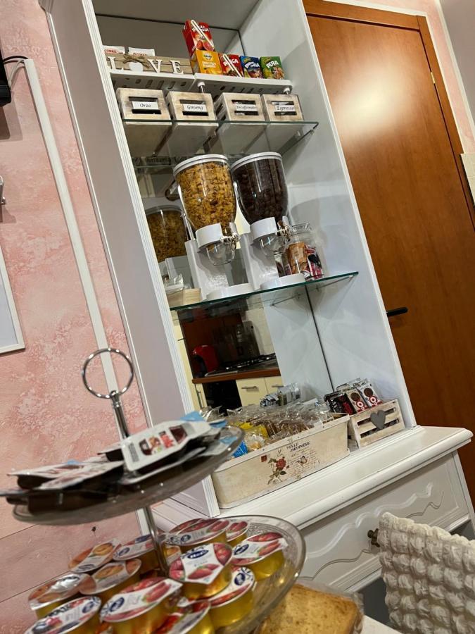 דירות טרני L' Anfora Locazione Turistica מראה חיצוני תמונה